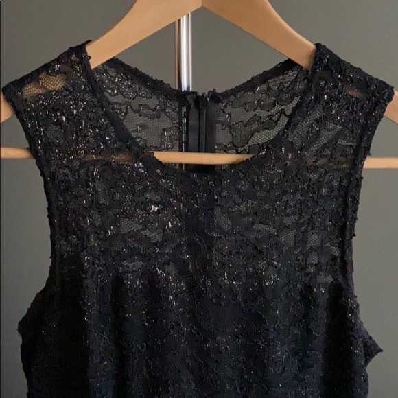 Dress - Picture 4 of 4